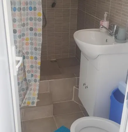 Πανσιόν Casa Yzy *