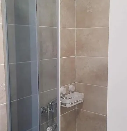Πανσιόν Casa Yzy